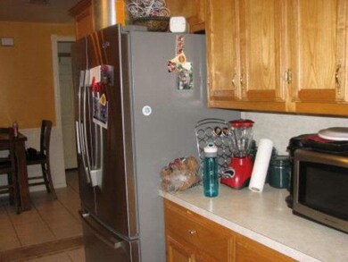 302 Rosas Priego St, Donna, TX 78537 - photo 4