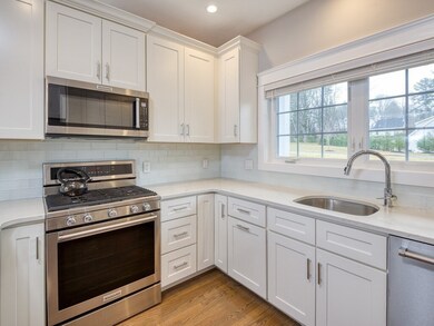 5 Stonebrook Ct unit 3, Southborough, MA 01772 - photo 2