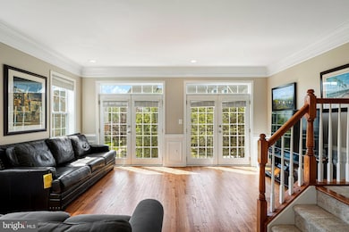 23073 Weybridge Square, Ashburn, VA 20148 - photo 3