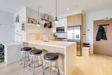 Alloy at Assembly Row unit 908, Somerville, MA 02145 - photo 4