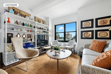 300 W 23rd St unit 9D, New York, NY 10011 - photo 4