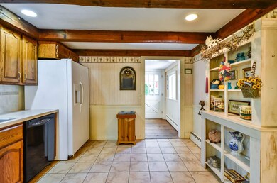 111 Haverhill Rd, Chester, NH 03036 - photo 4