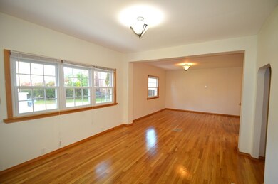 50 Auburn St, West Newton, MA 02465 - photo 5