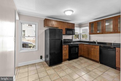 1709 Quarter Ave, Capitol Heights, MD 20743 - photo 4