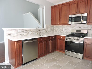 106 Cypress Ct, Woodbury, NJ 08096 - photo 5