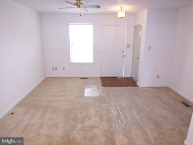 834 Olive Branch Ct, Edgewood, MD 21040 - photo 3