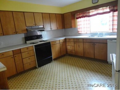 128 W N, Ada, OH 45810 - photo 3