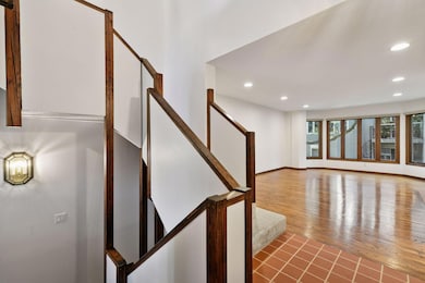 23 Greenway Gables, Minneapolis, MN 55403 - photo 5