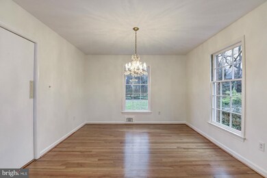 8719 Eugene Place, Alexandria, VA 22308 - photo 7