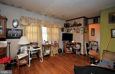 31 Allegheny St, Boyertown, PA 19512 - photo 6