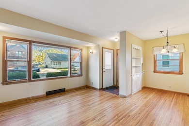 1212 Byron Ave, Waterloo, IA 50702 - photo 3