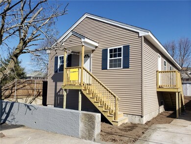 75 Larch St, Pawtucket, RI 02860 - photo 2