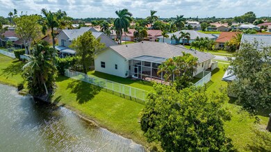 22040 Aqua Ct, Boca Raton, FL 33428 - photo 4