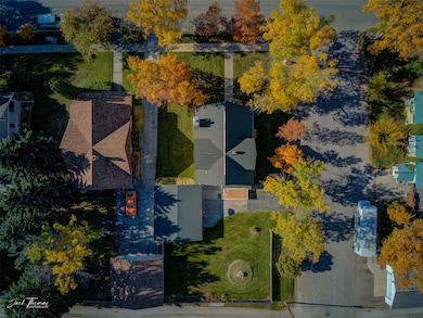 Birds eye view of property