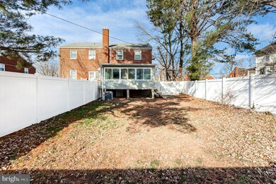 215 Sipple Ave, Nottingham, MD 21236 - photo 3