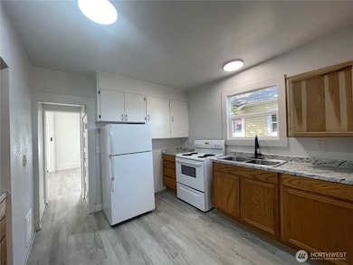 303 Methow St, Wenatchee, WA 98801 - photo 4