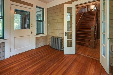 204 Pearson Dr, Asheville, NC 28801 - photo 3