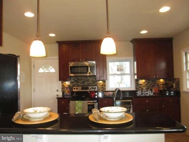 3210 St Lukes Ln, Gwynn Oak, MD 21207 - photo 3