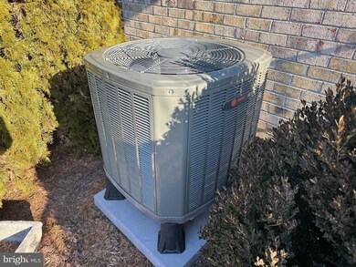 593 W 3rd St, Waynesboro, PA 17268 - photo 5