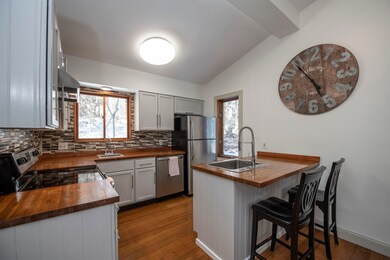 253 Old Quechee Rd unit 6E, Hartford, VT 05001 - photo 6