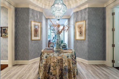 Impressive Gallery Foyer with rotunda