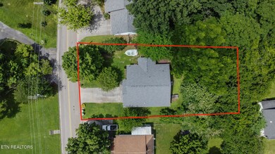 1014 Everett Ave-28