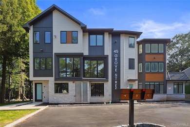 45 Grove St unit 201, Monsey, NY 10952 - photo 2