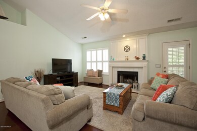 lipscomb 6616 5lr caroline_2430