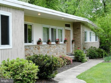 2307 Melinda Dr, Owings Mills, MD 21117 - photo 2