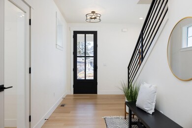 61022 Light Peak Dr, Bend, OR 97702 - photo 3