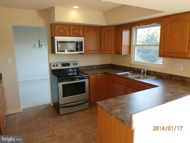 418 Morgan St, Inwood, WV 25428 - photo 4