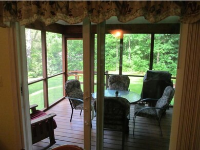 267 Elm St, Claremont, NH 03743 - photo 6