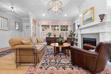 13 Sylvester St, Newburyport, MA 01950 - photo 7