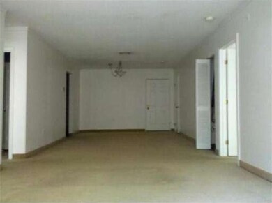 1029 Pleasant St unit 34, Worcester, MA 01602 - photo 2