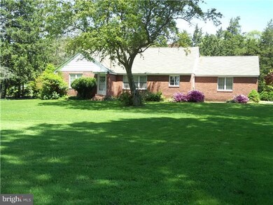 211 Marlton Rd, Pilesgrove, NJ 08098 - photo 2