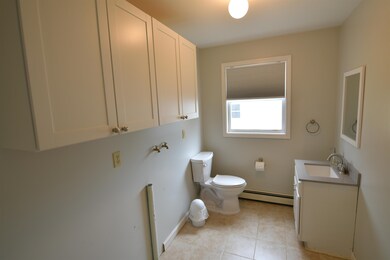 2 Appletree Ln, Essex, VT 05452 - photo 7