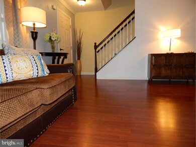 1025 Amity Cir, Reading, PA 19605 - photo 4