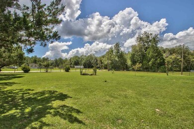 80 Sue Ln, Crawfordville, FL 32327 - photo 4