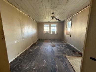 1026 Henderson St, Thibodaux, LA 70301 - photo 5