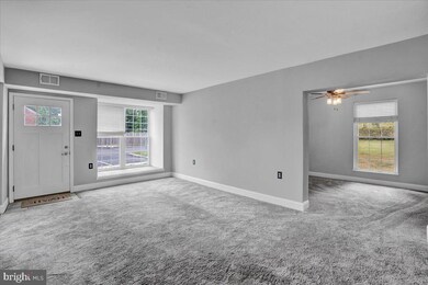 101 Middleton Place, Norristown, PA 19403 - photo 2