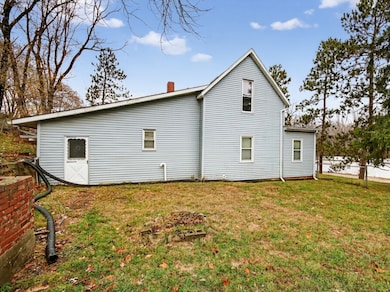 805 Old Salem Rd, Petersburg, IL 62675 - photo 3