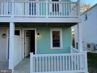 114 E Cedar St, Kennett Square, PA 19348 - photo 2