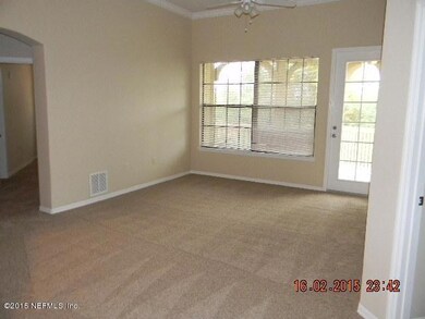 #2LivingRoom