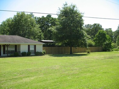 110 Joshua Ln, Lufkin, TX 75904 - photo 2