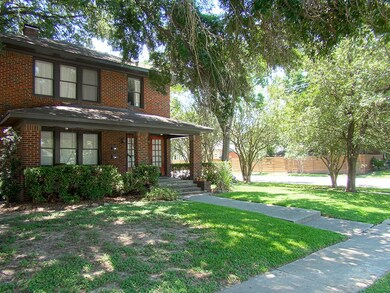 1537 Kipling St, Houston, TX 77006 - photo 2