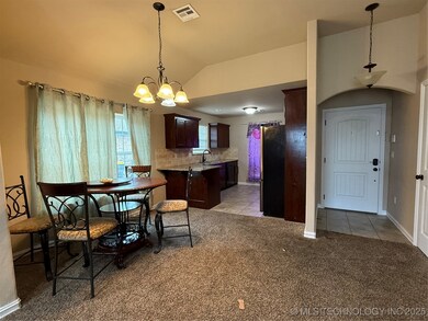 14640 S Maple Ave, Glenpool, OK 74033 - photo 3