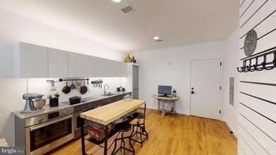 Chapman Stables unit 132, Washington, DC 20001 - photo 3