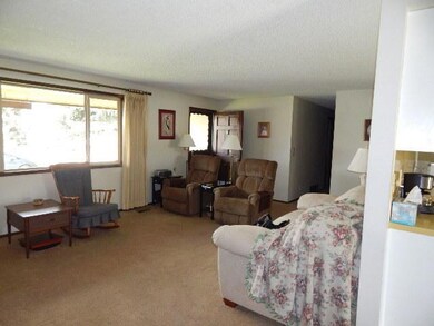 02a Living room