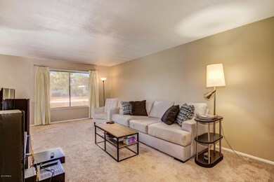 Lancaster - 9822 (3)