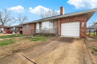 5938 Keith Place, Saint Louis, MO 63109 - photo 5